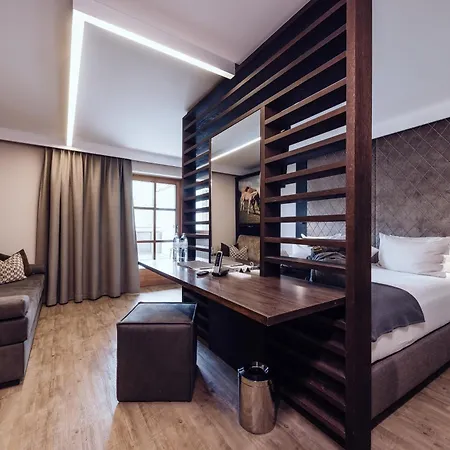 Ellmauhof - Generationenresort Szálloda