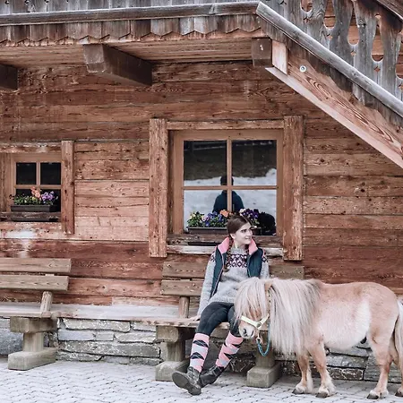 Familienresort Ellmauhof - Feriengut Hotel