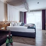 Ellmauhof - Generationenresort
