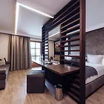 Ellmauhof - Generationenresort Hotel