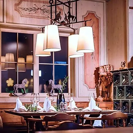 Ellmauhof - Generationenresort 4*