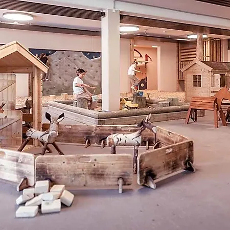 Ellmauhof - Generationenresort سالباخ هينترغليم