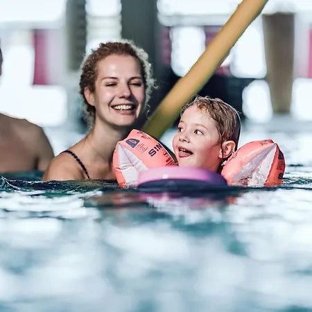 Ellmauhof - Generationenresort فندق
