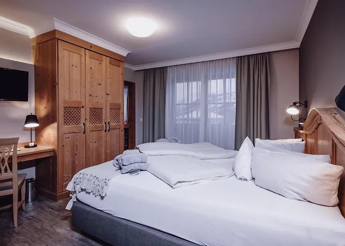 Hotell Ellmauhof - Generationenresort