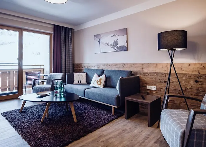 Hotell Ellmauhof - Generationenresort Saalbach-Hinterglemm
