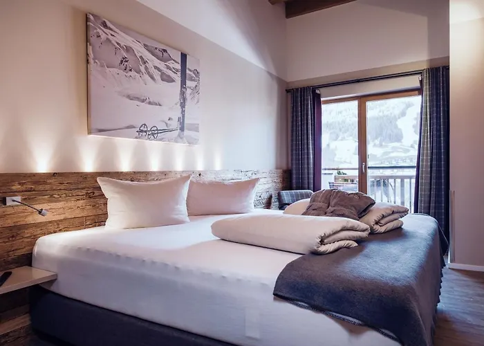 Hotell Ellmauhof - Generationenresort 4*