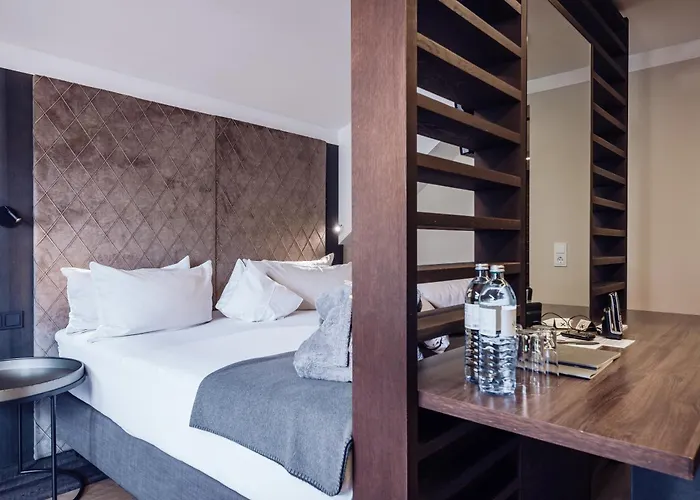 Ellmauhof - Generationenresort Hotel