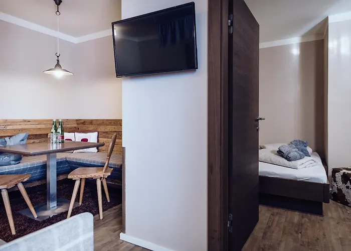 Ellmauhof - Generationenresort Hotel