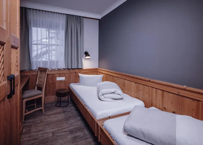 Ellmauhof - Generationenresort 4*