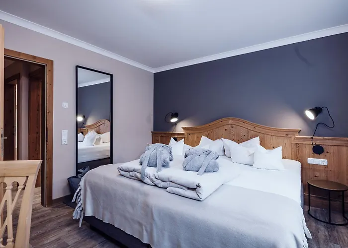 Hotell Ellmauhof - Generationenresort 4*