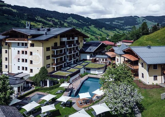 Ellmauhof - Generationenresort 4*