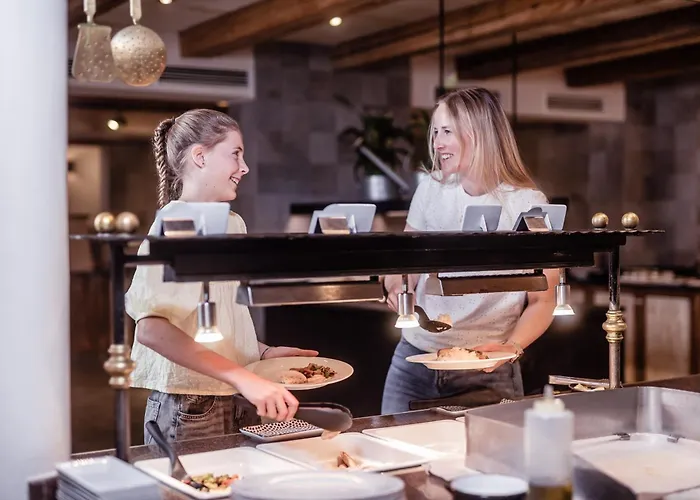 Ellmauhof - Generationenresort Hotel